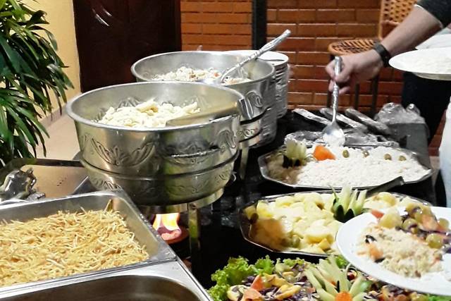 BUFFET IZABEL PINHEIRO